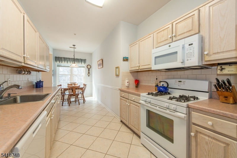 Fox Hills - Residential