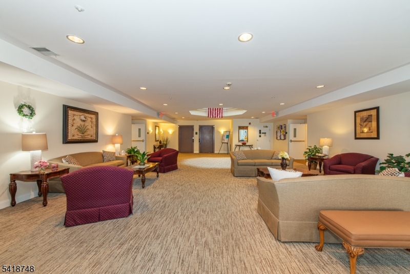 Fox Hills - Residential