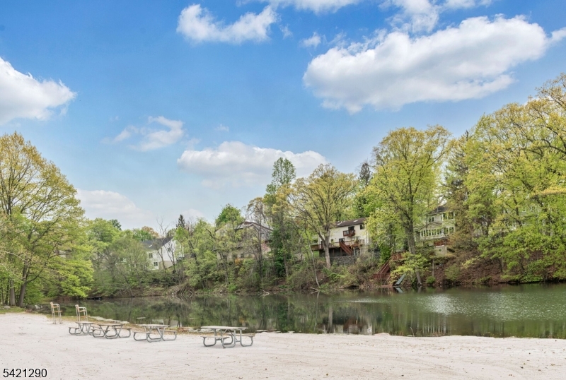 Lions Head Lake - Residential