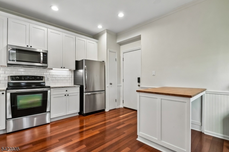 Wood Duck Pond - Residential