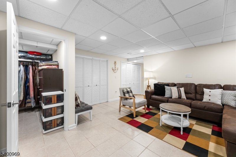 Somerset Glen - Residential