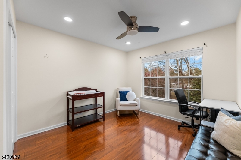 Somerset Glen - Residential