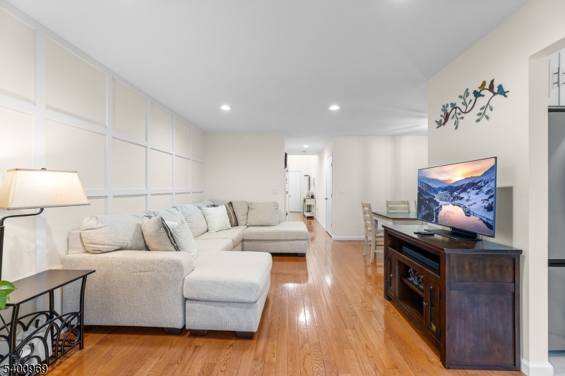 Somerset Glen - Residential