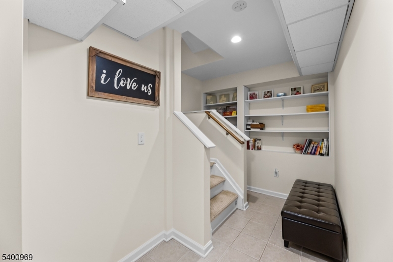 Somerset Glen - Residential