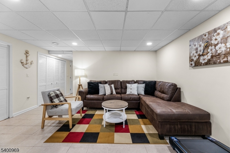 Somerset Glen - Residential