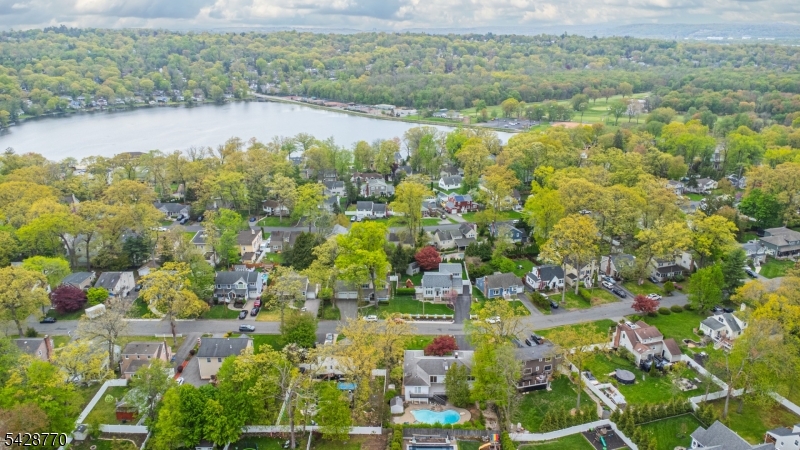 PACKANACK LAKE - Residential