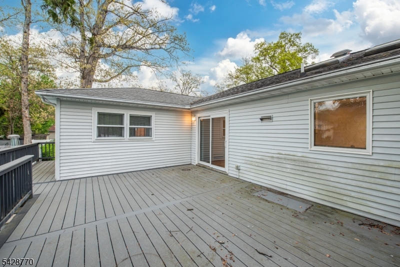 PACKANACK LAKE - Residential