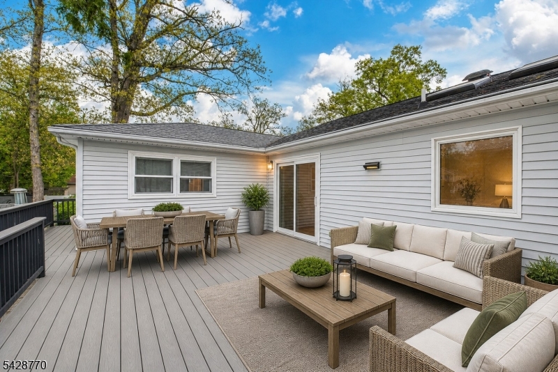 PACKANACK LAKE - Residential