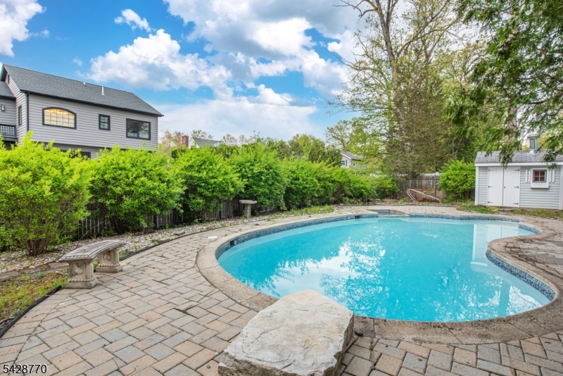 PACKANACK LAKE - Residential