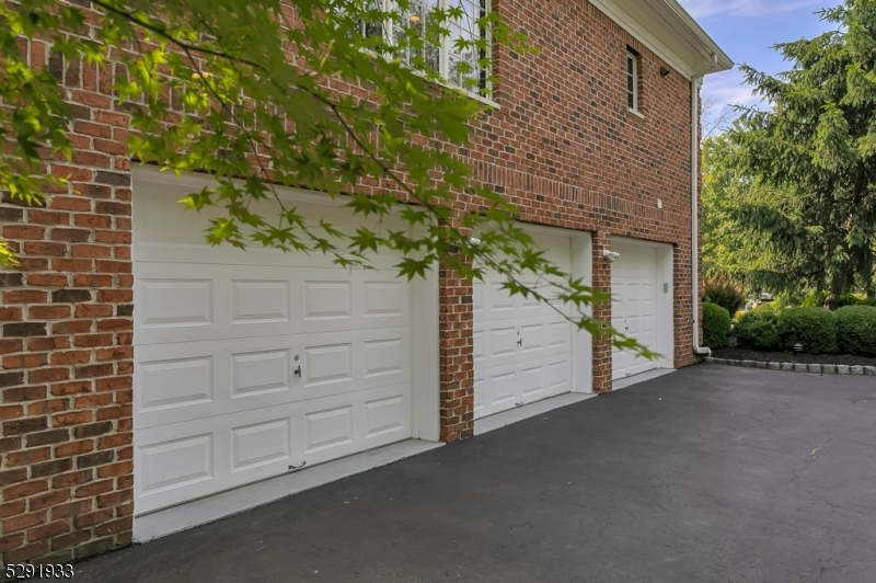 Parkwood Hill Estates - Residential