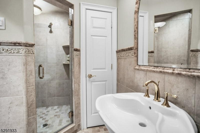 Parkwood Hill Estates - Residential