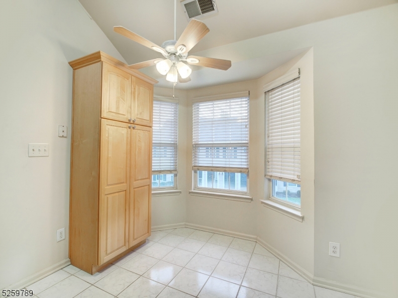 Stratton Meadows - Residential