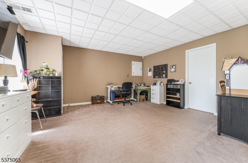 FAIRWAY GREENS - Residential