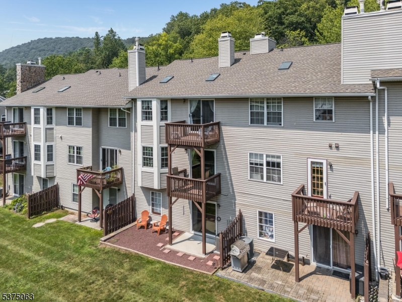 FAIRWAY GREENS - Residential