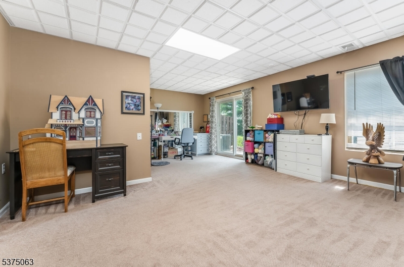 FAIRWAY GREENS - Residential