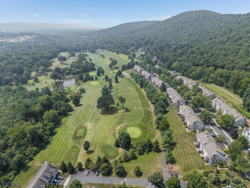 FAIRWAY GREENS - Residential