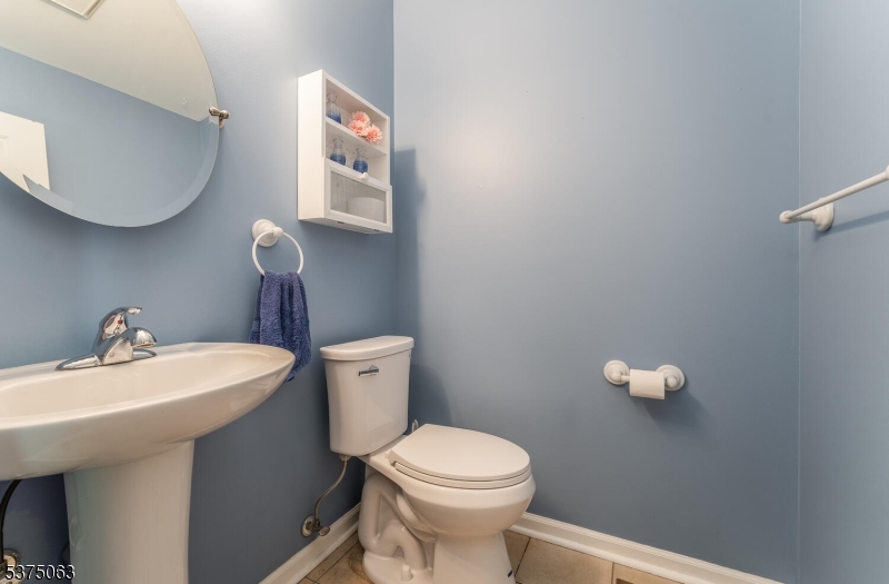 FAIRWAY GREENS - Residential