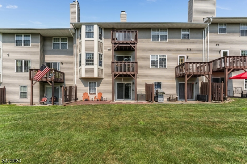 FAIRWAY GREENS - Residential