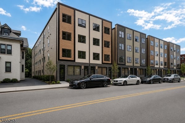 145 ROSEVILLE AVE # 8, NEWARK, NJ 07107 - Image 8e09f4eaac785ef028958a30a1d52f07/1948296467