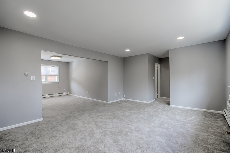 Mountain Club - Residential Lease