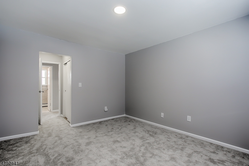 Mountain Club - Residential Lease