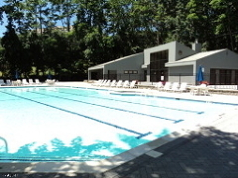 Mountain Club - Residential Lease