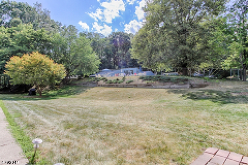 Mountain Club - Residential Lease