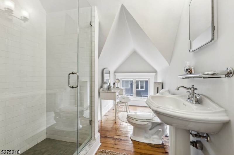 Upper Montclair - Residential