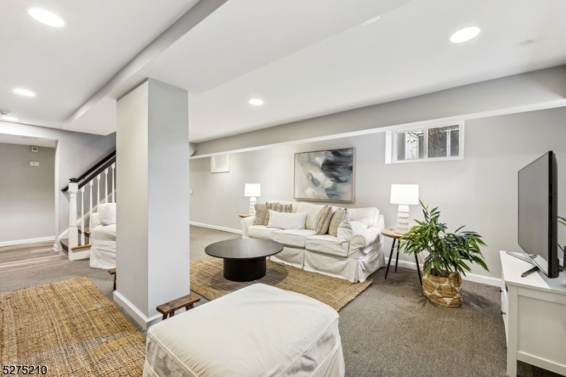 Upper Montclair - Residential