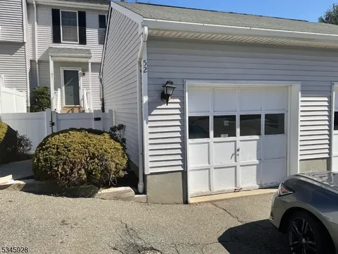 400 E Randolph Ave, Mine Hill Twp., NJ 07803 - MLS#: 3952600