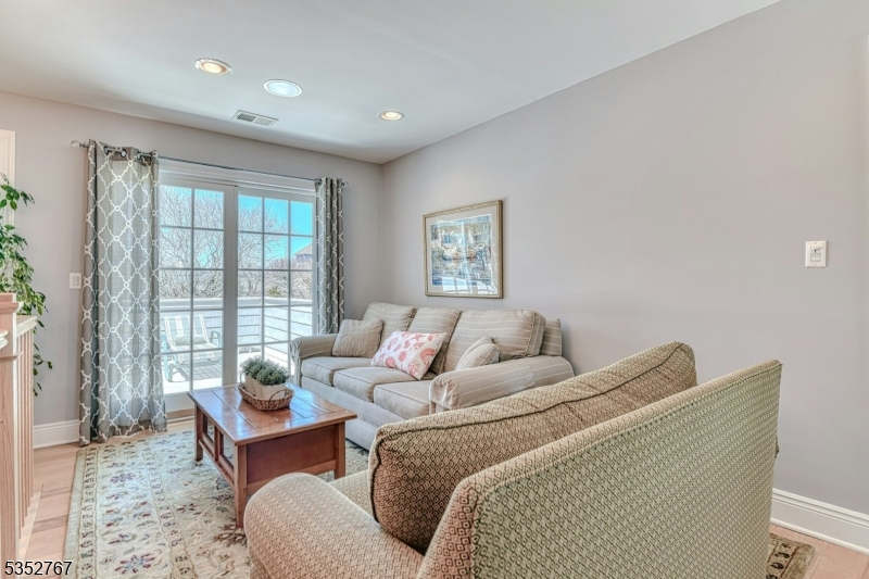 Spray Beach - Residential