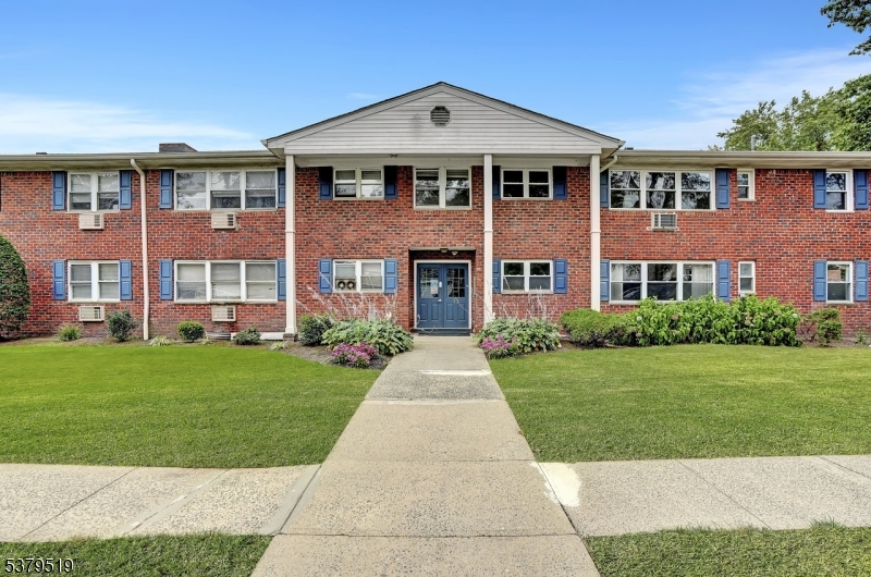 Woodedge Estates - Residential Lease