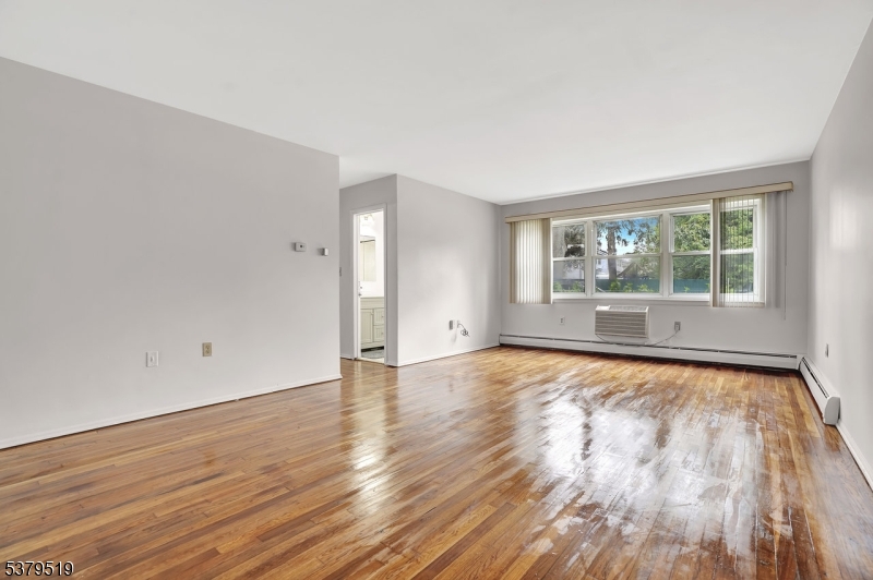 Woodedge Estates - Residential Lease