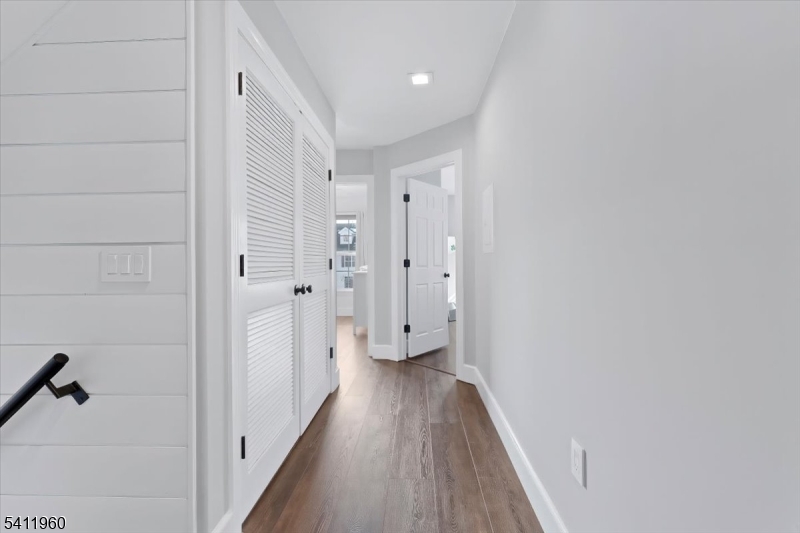 Riverwalk - Residential