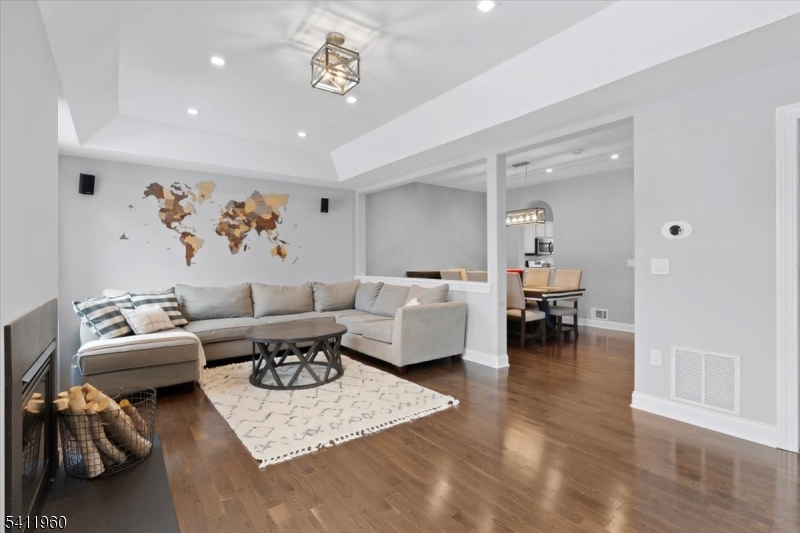 Riverwalk - Residential