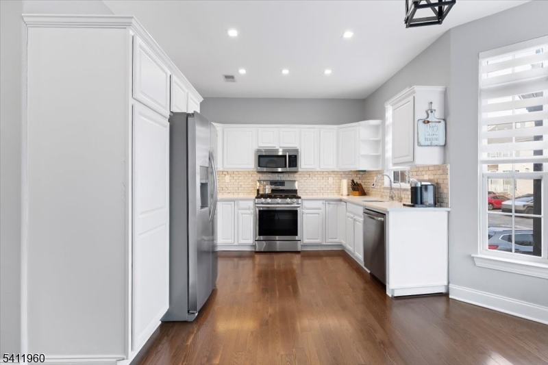 Riverwalk - Residential