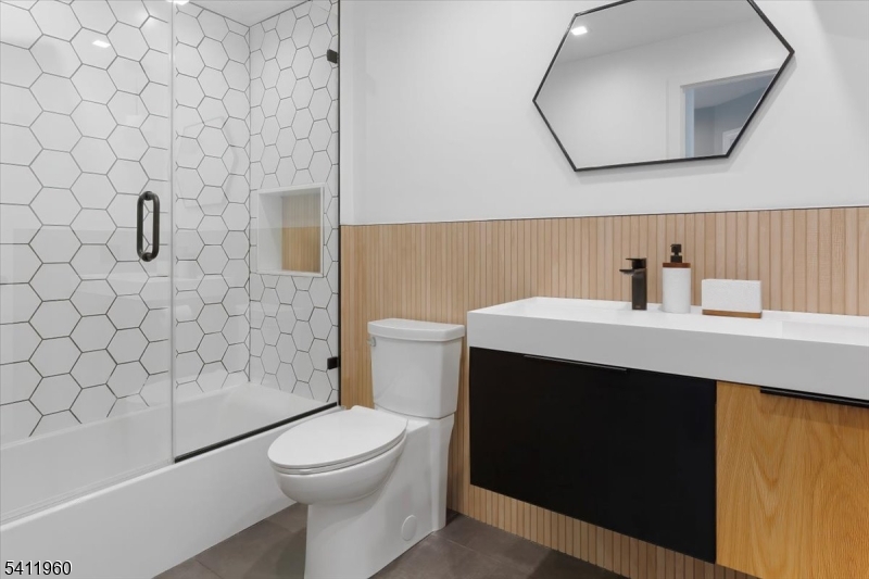 Riverwalk - Residential