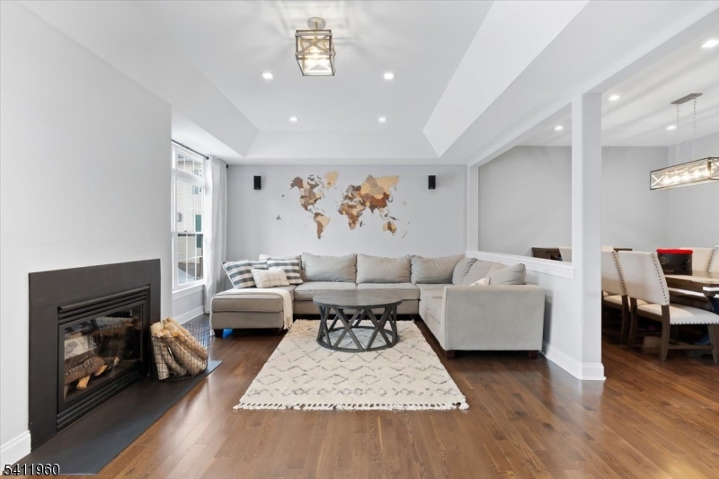 Riverwalk - Residential