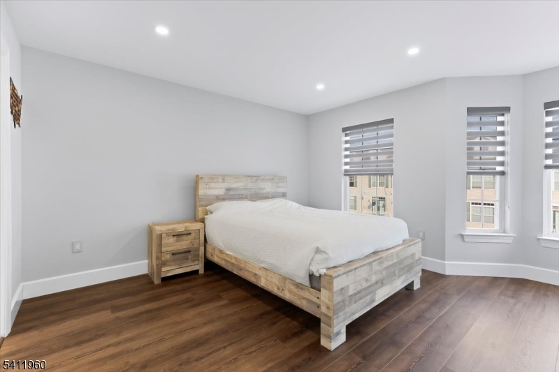 Riverwalk - Residential