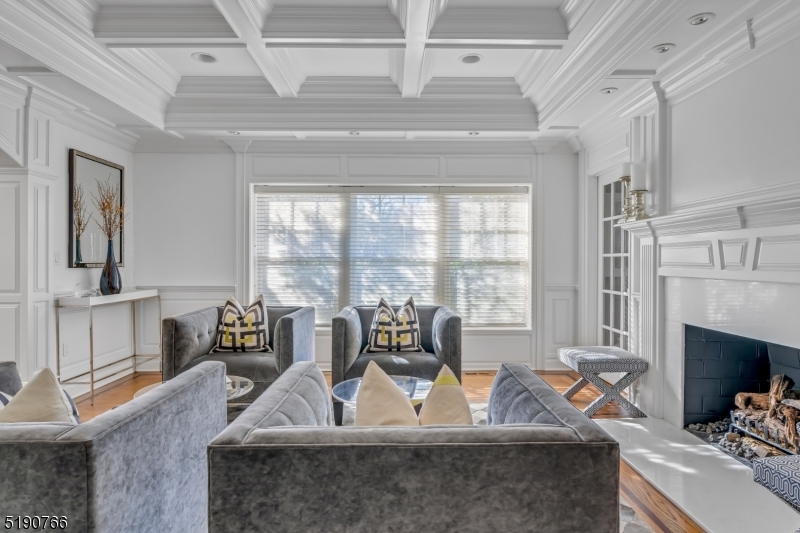 WOODFIELD ESTATES - Residential