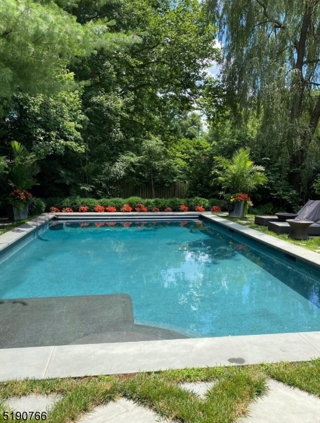 WOODFIELD ESTATES - Residential