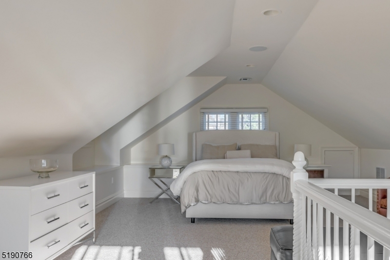 WOODFIELD ESTATES - Residential