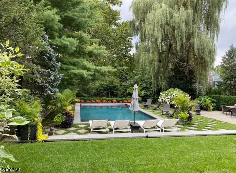 WOODFIELD ESTATES - Residential