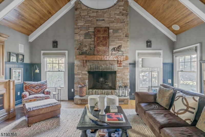 WOODFIELD ESTATES - Residential