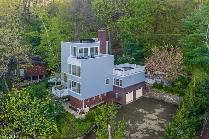 Upper Montclair - Residential