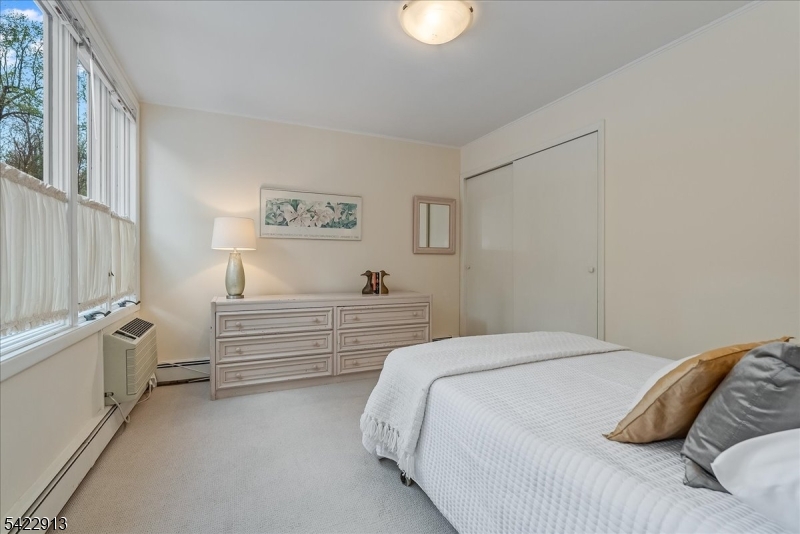 Upper Montclair - Residential