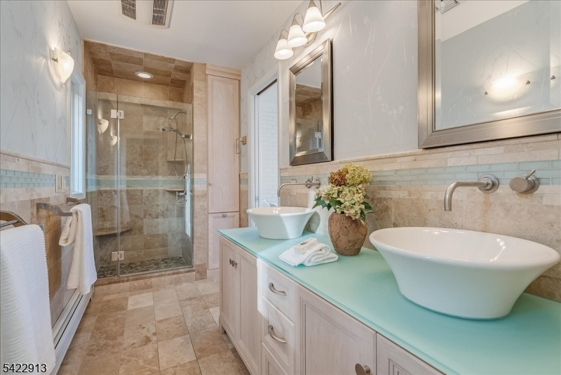 Upper Montclair - Residential