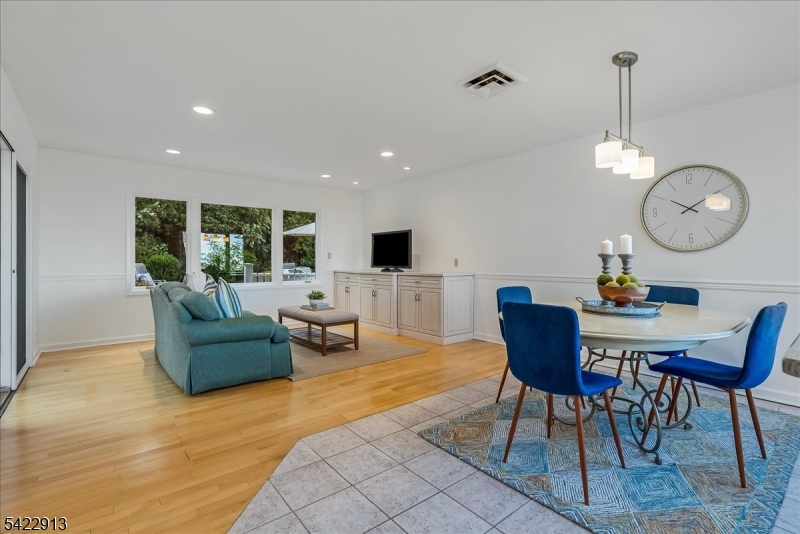 Upper Montclair - Residential