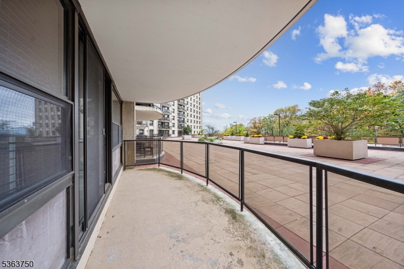 The Claridge House - Residential