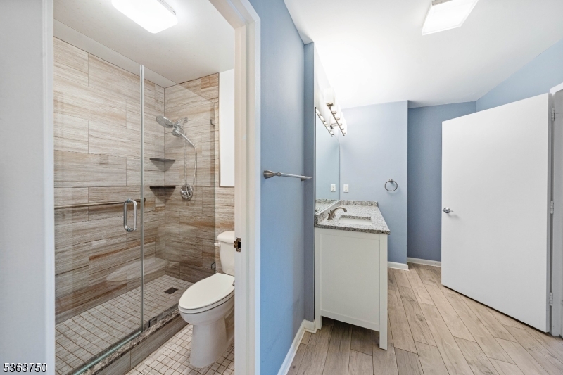 The Claridge House - Residential